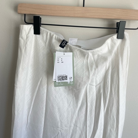 H&M Linen/Vicose Maxi Skirt - Picture 4 of 4